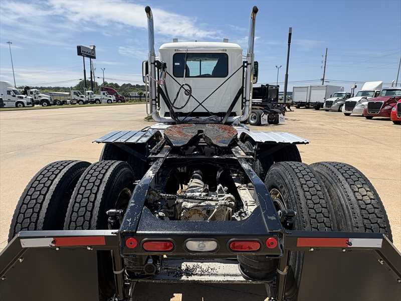 2020 Mack Pinnacle — photo 4