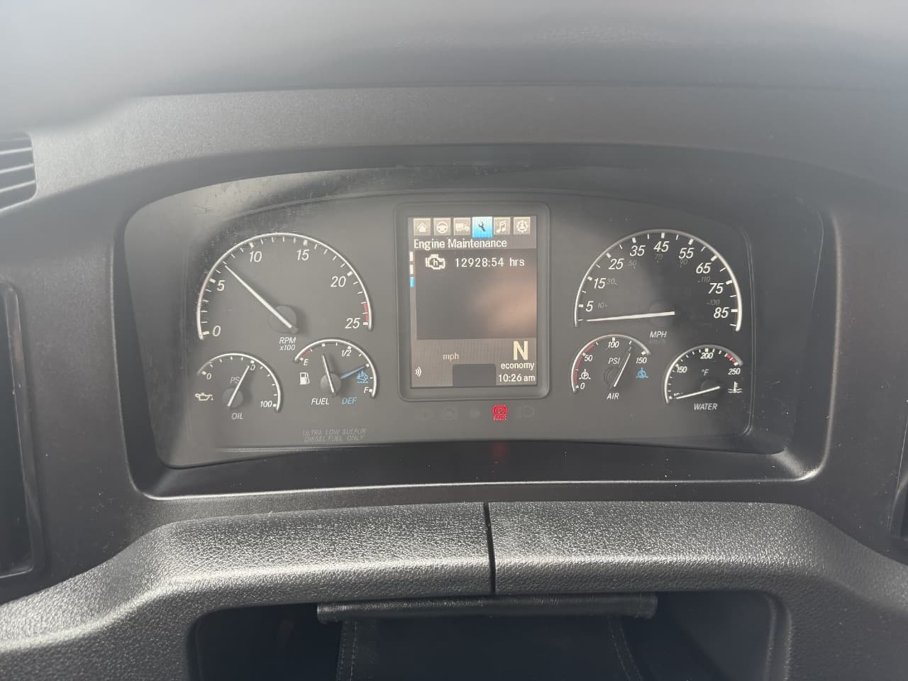 2023 Freightliner Cascadia — photo 14