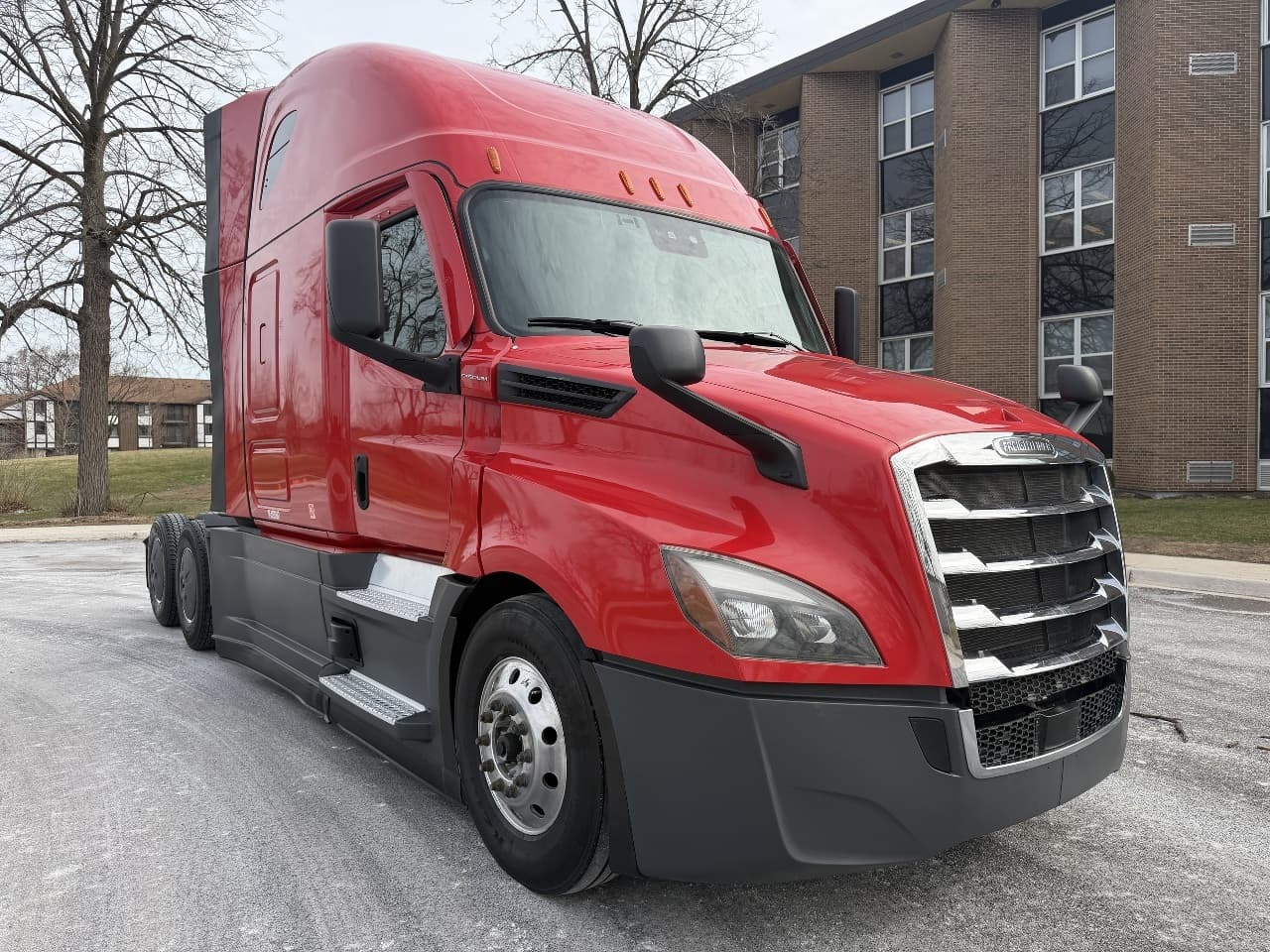2023 Freightliner Cascadia — photo 4