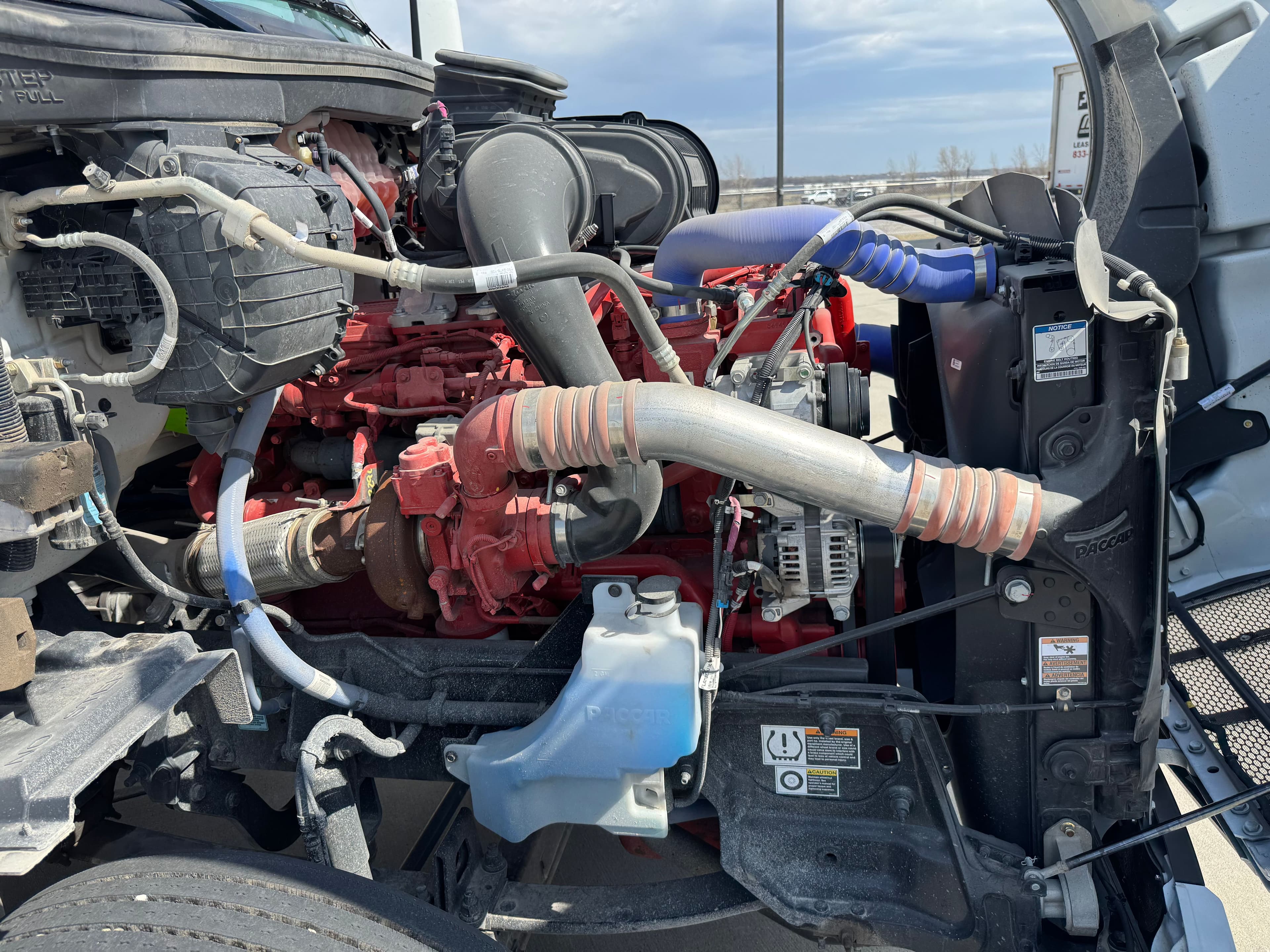 2025 Peterbilt 579 — photo 10