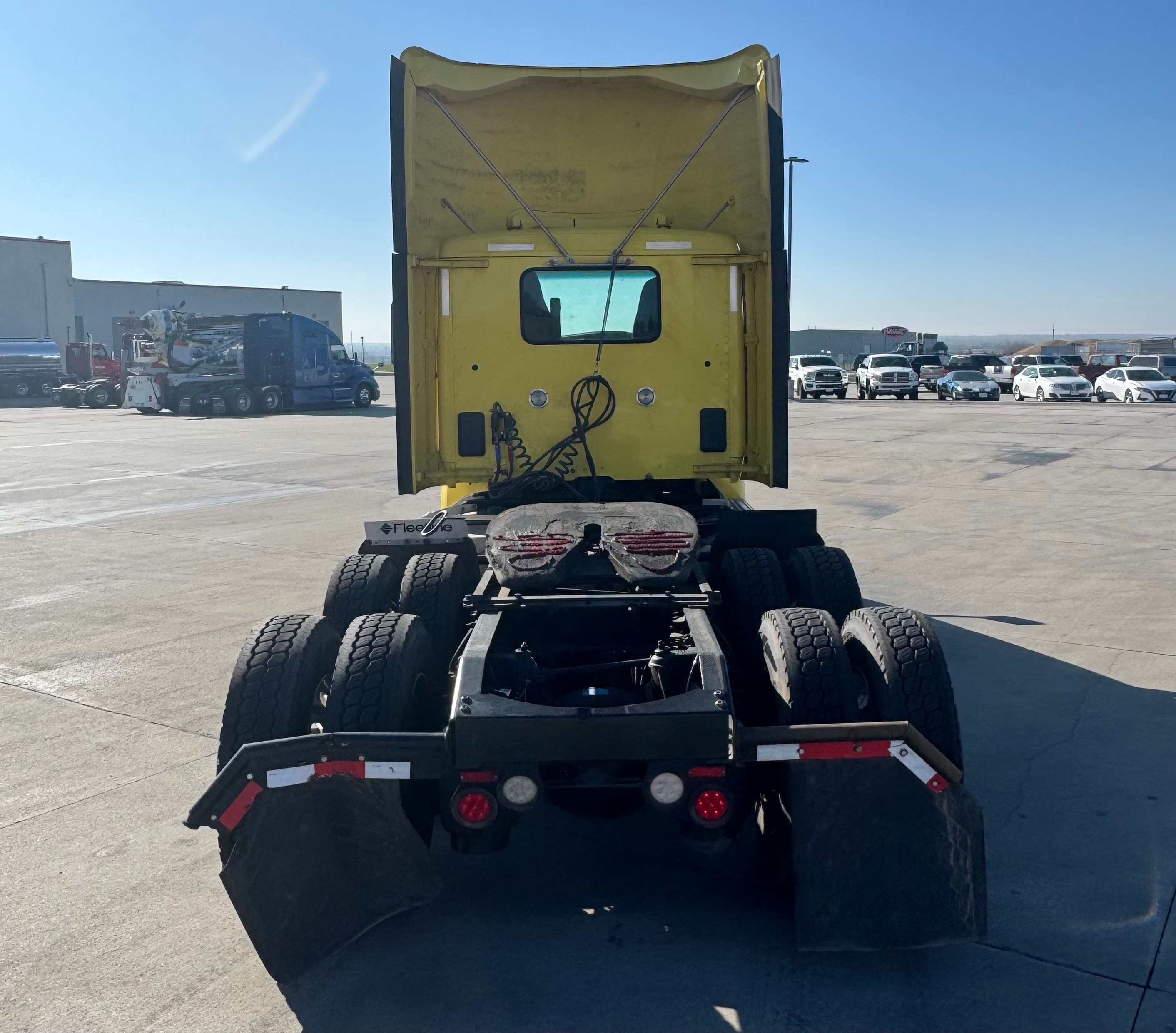 2021 Peterbilt 579 — photo 4