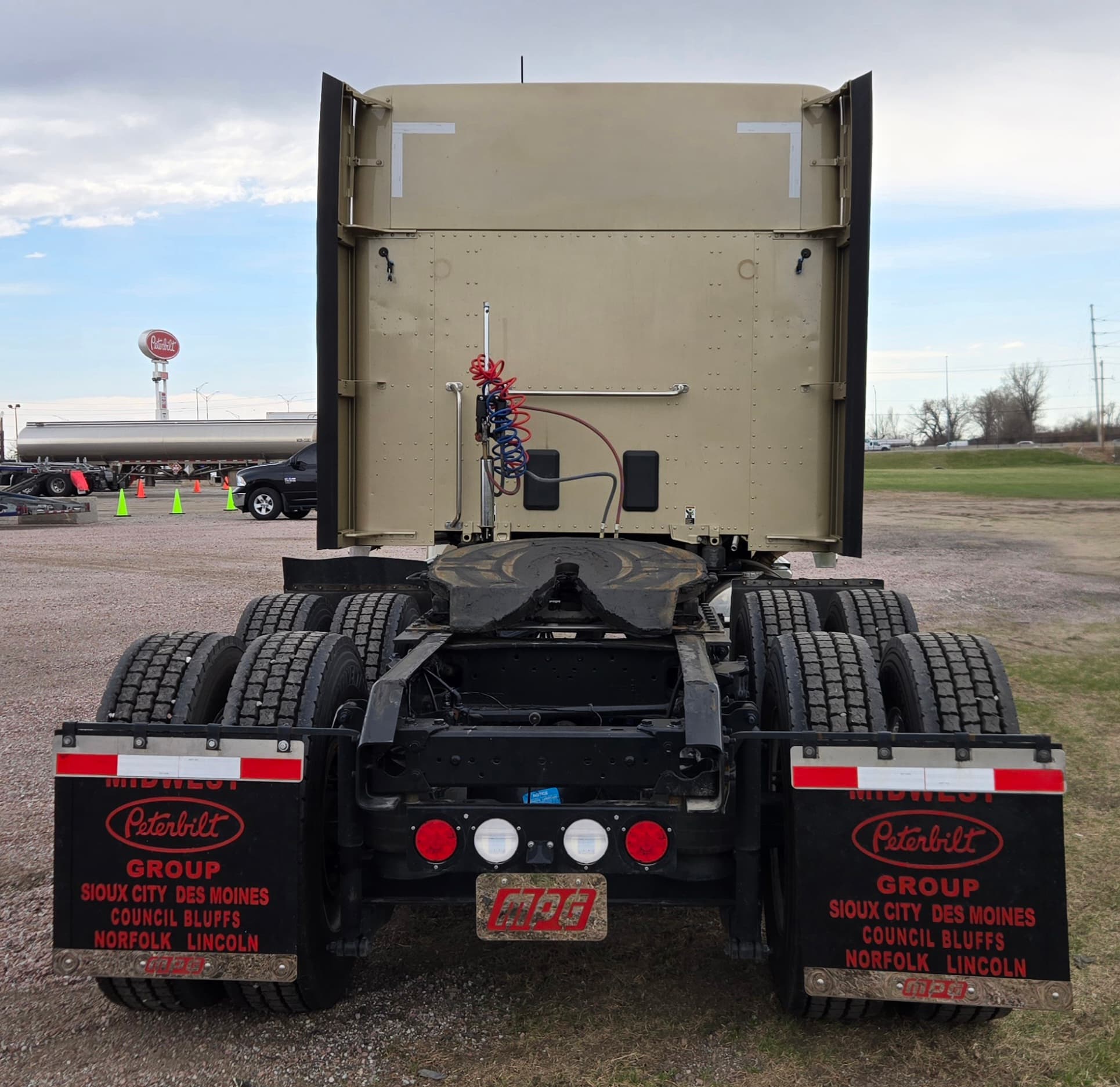 2023 Kenworth T880 — photo 4