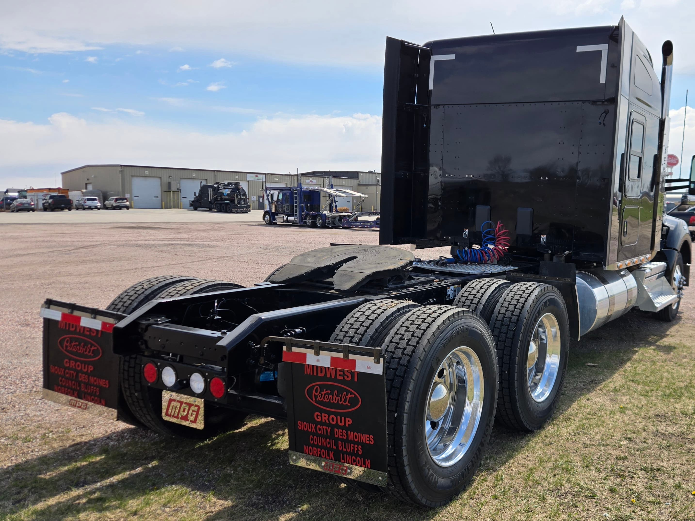 2023 Kenworth T880 — photo 5