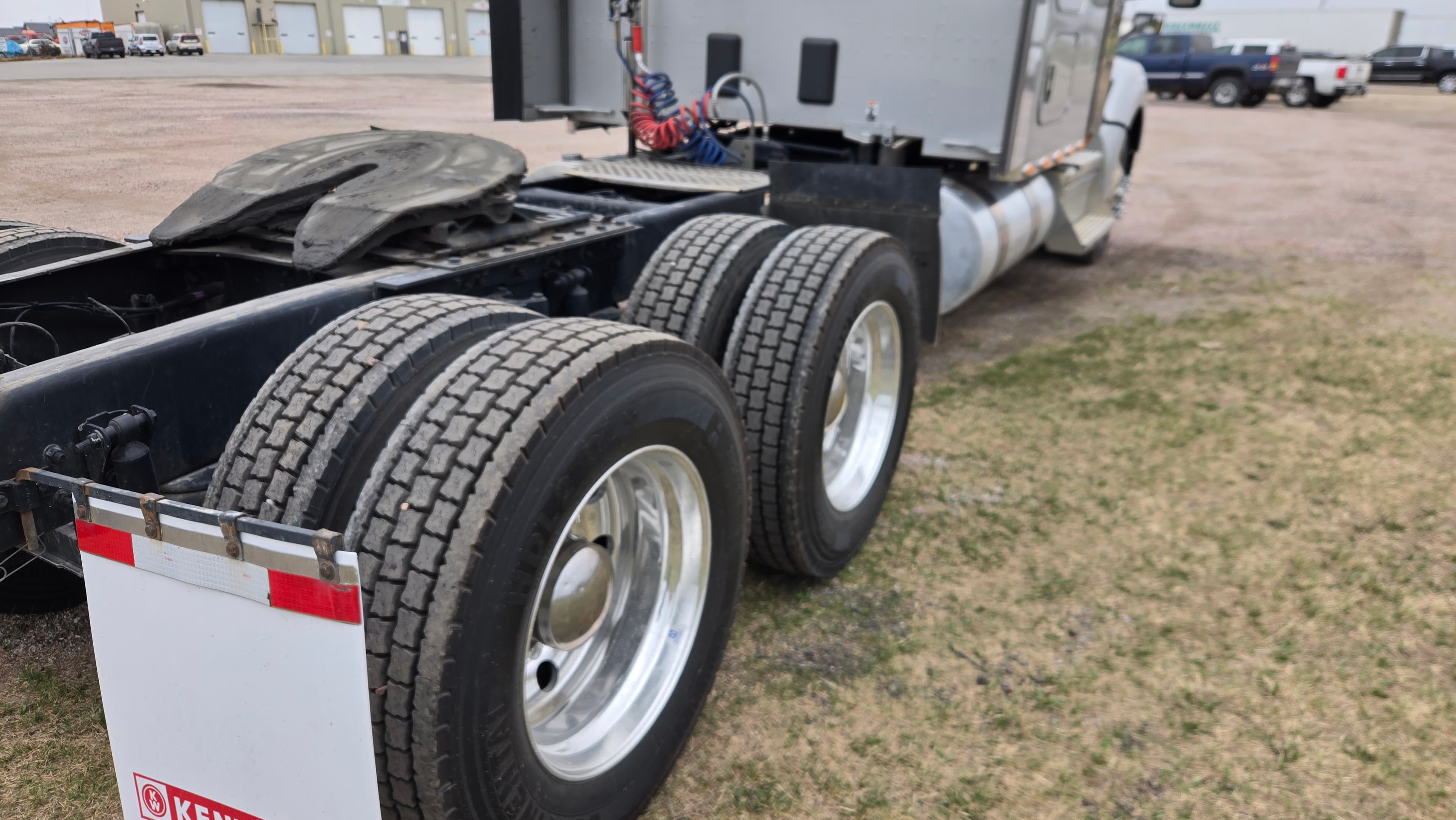 2023 Kenworth T880 — photo 5