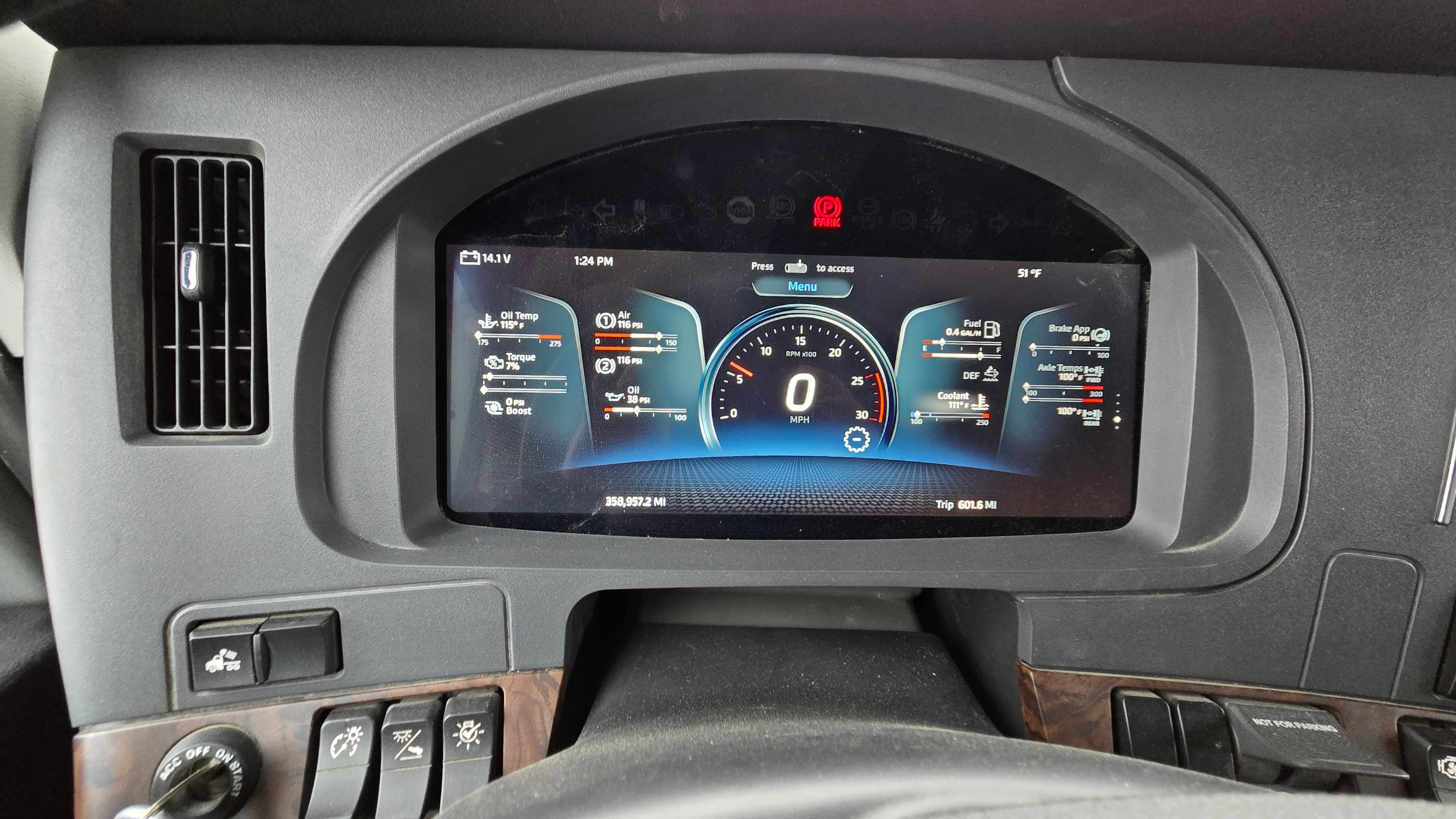 2023 Kenworth T880 — photo 7