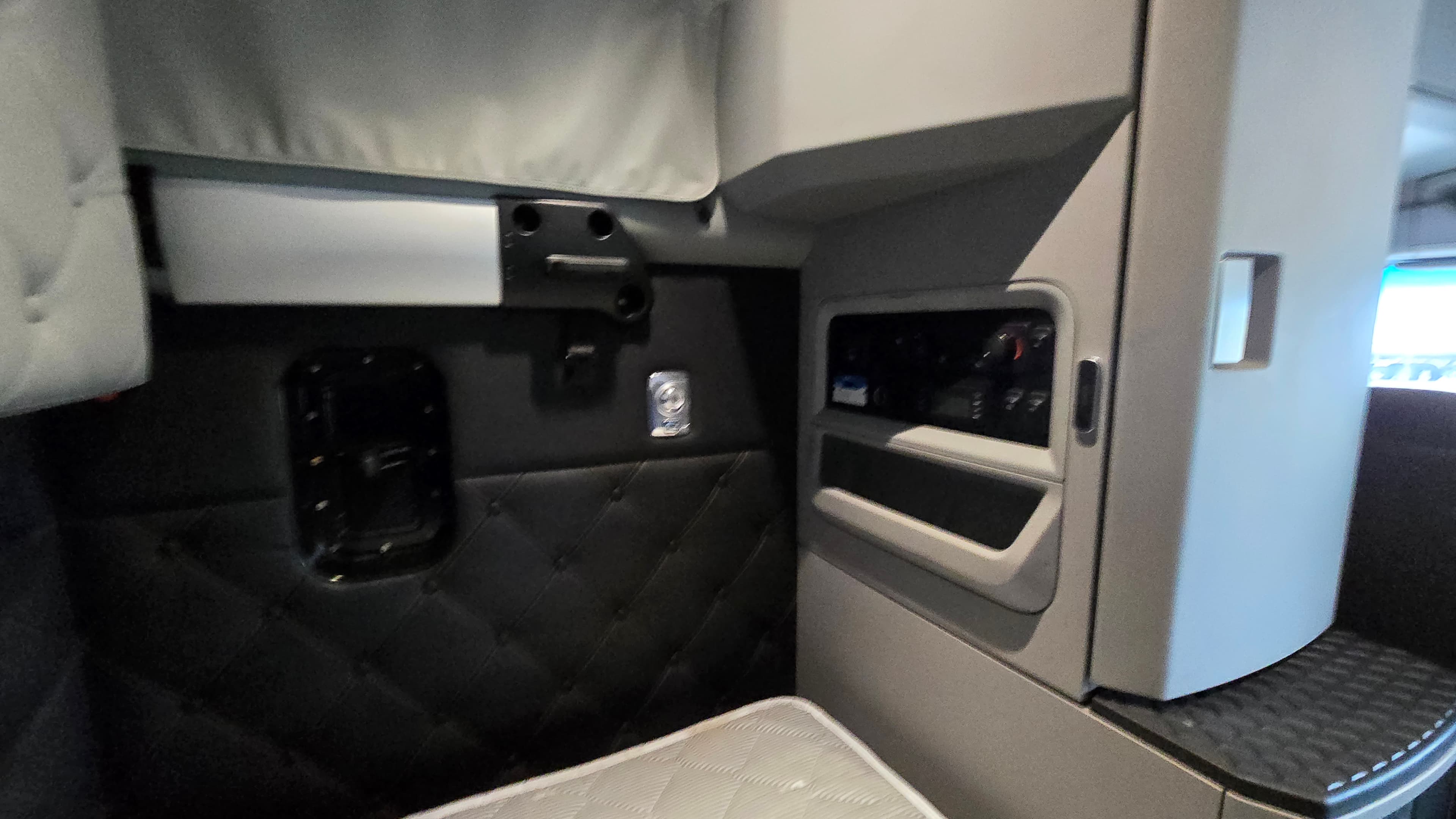 2023 Kenworth T880 — photo 13