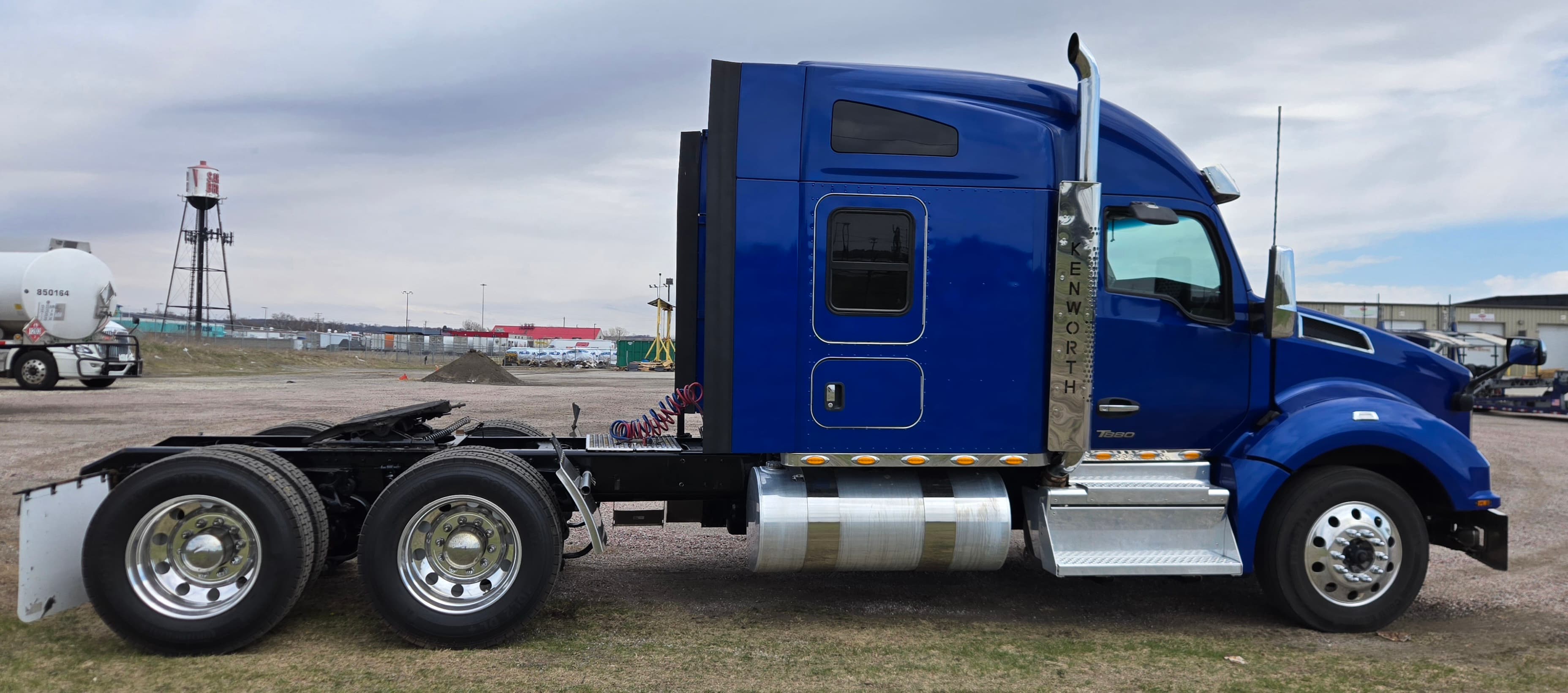 2023 Kenworth T880 — photo 5