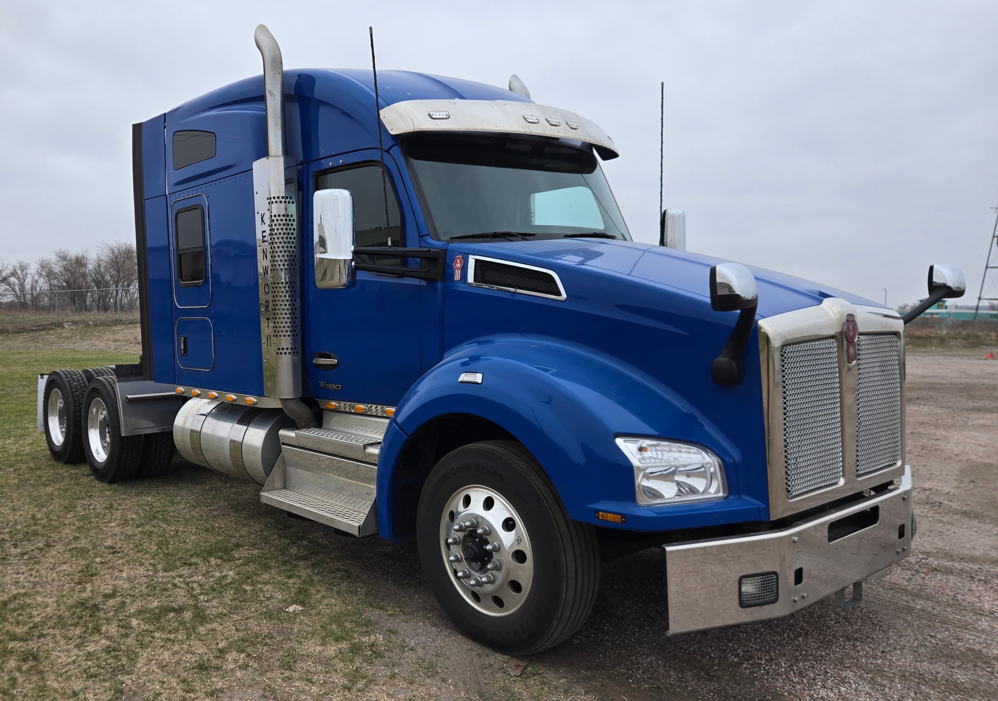 2023 Kenworth T880 — photo 3