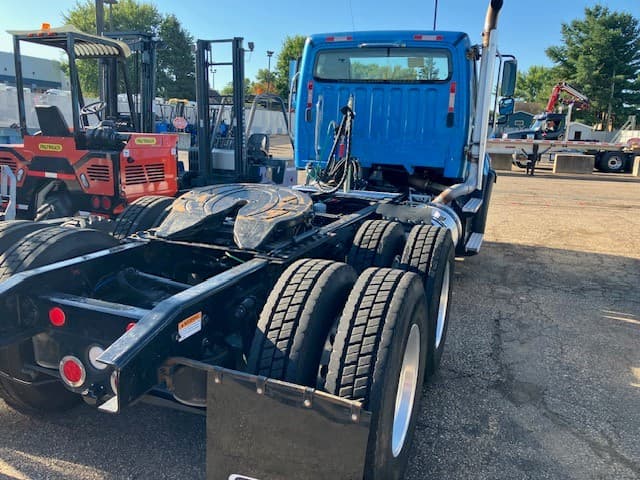 2016 Freightliner 114SD — photo 3