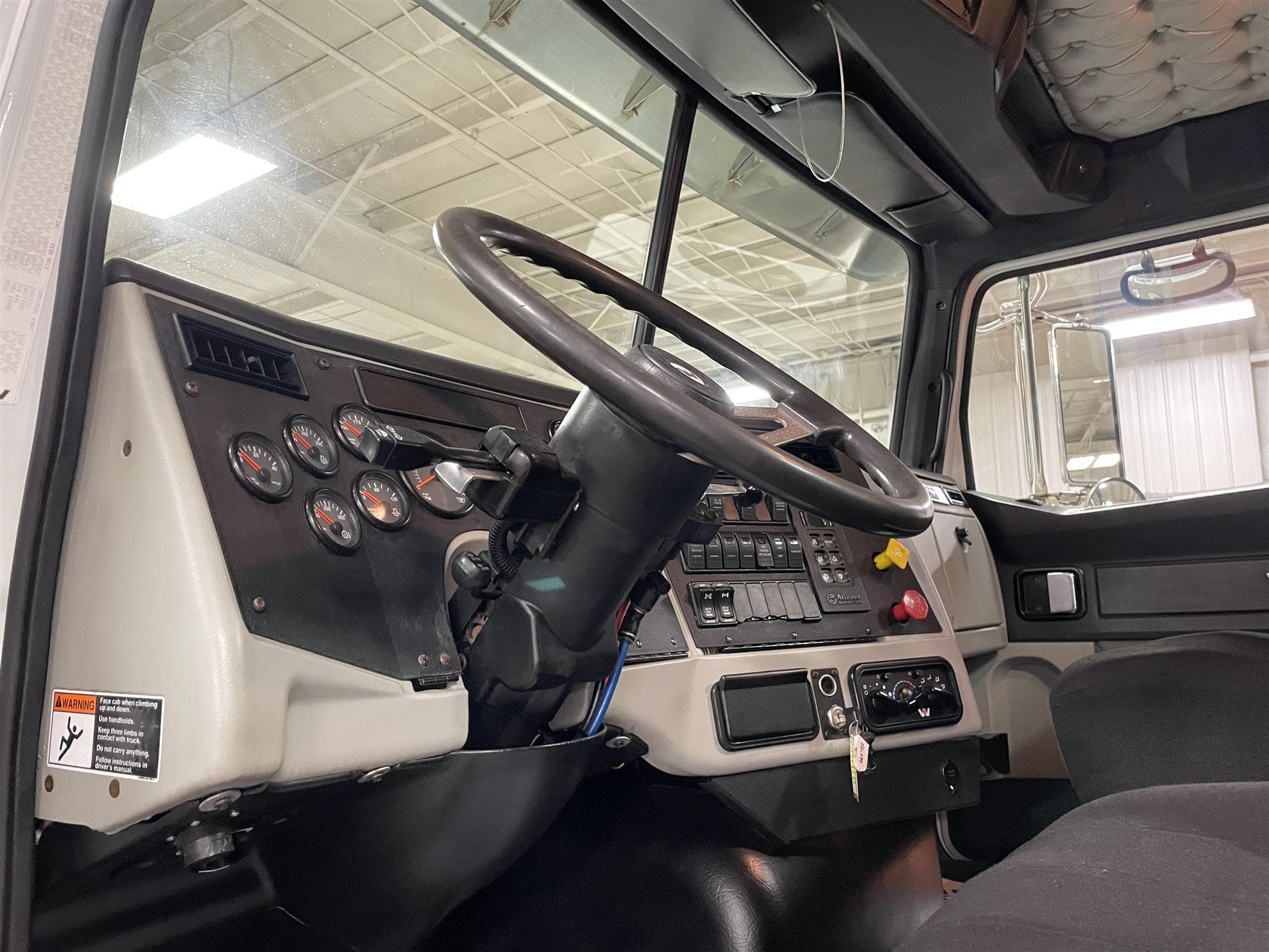 2013 Western Star 4700 — photo 5
