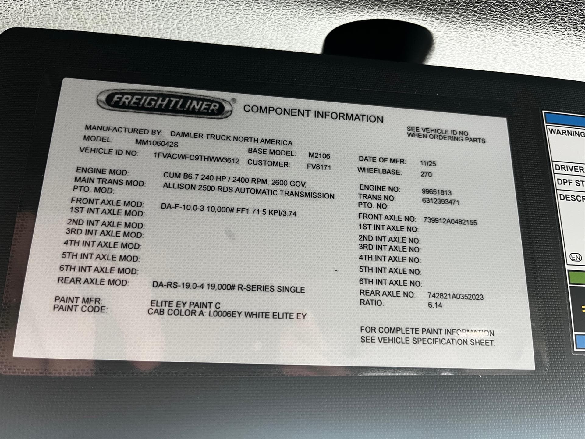 2026 Freightliner M2 106 — photo 14