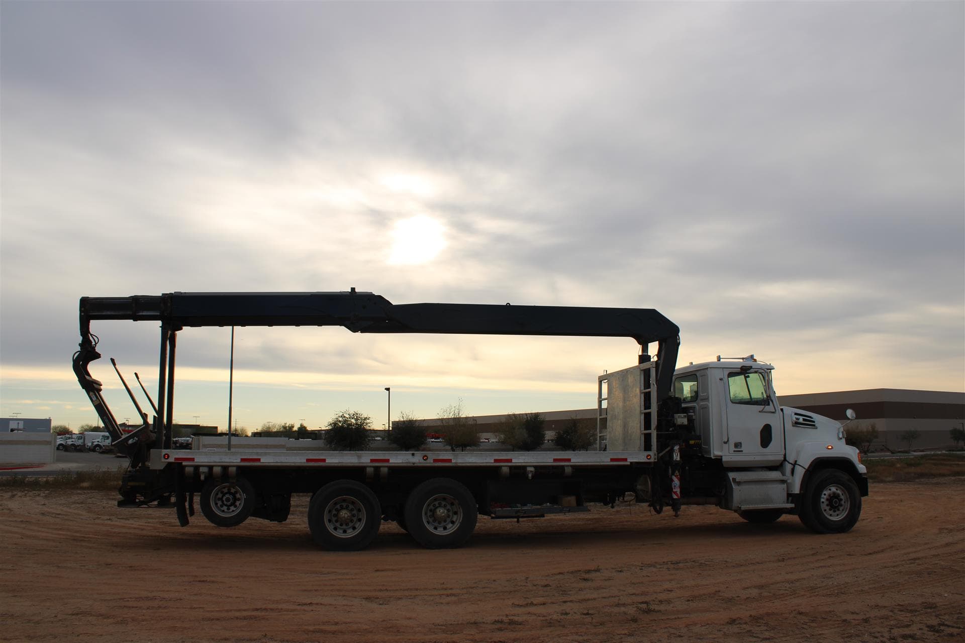 2016 Western Star 4700 — photo 3