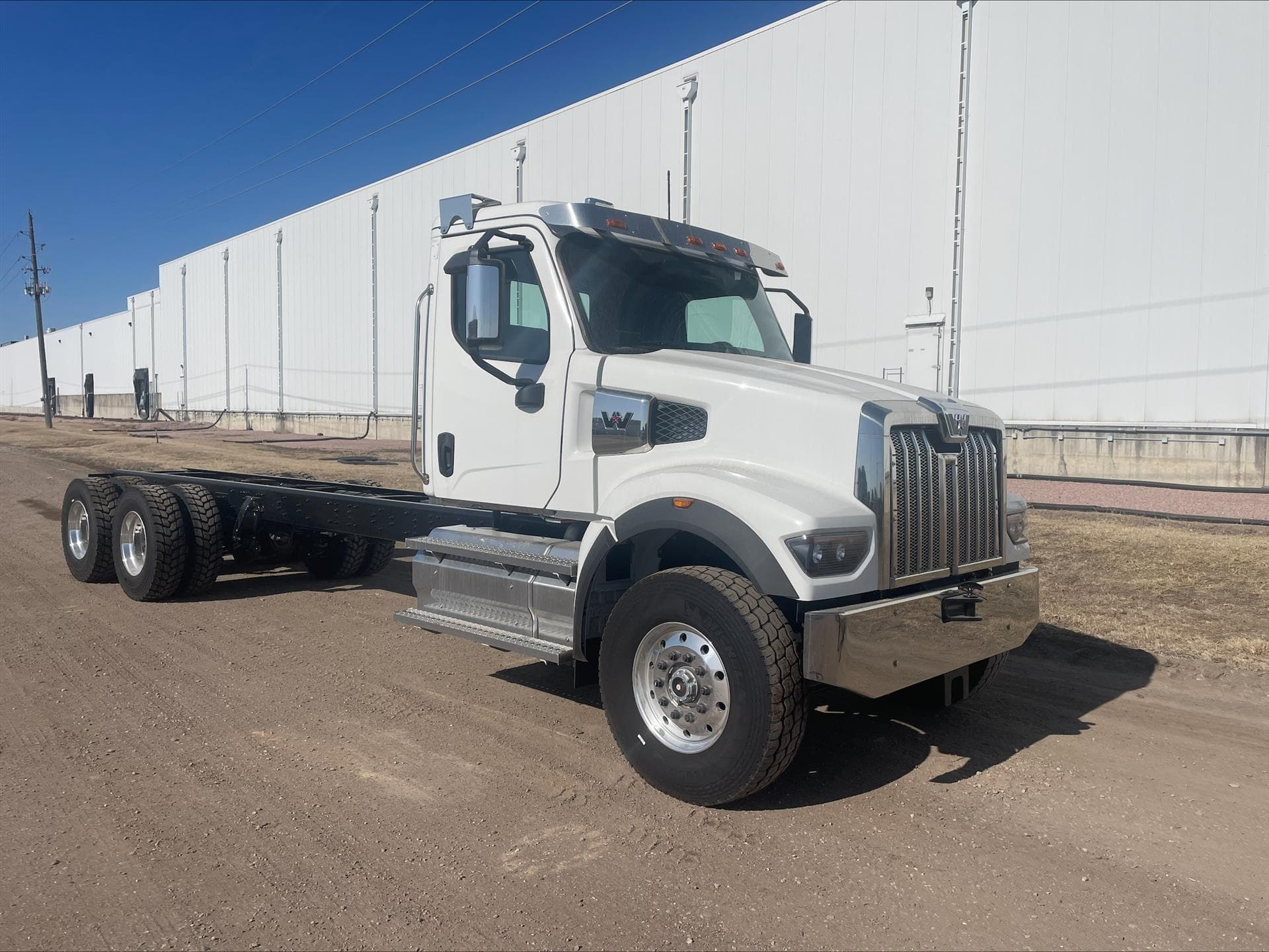 2025 Western Star 49X — photo 11