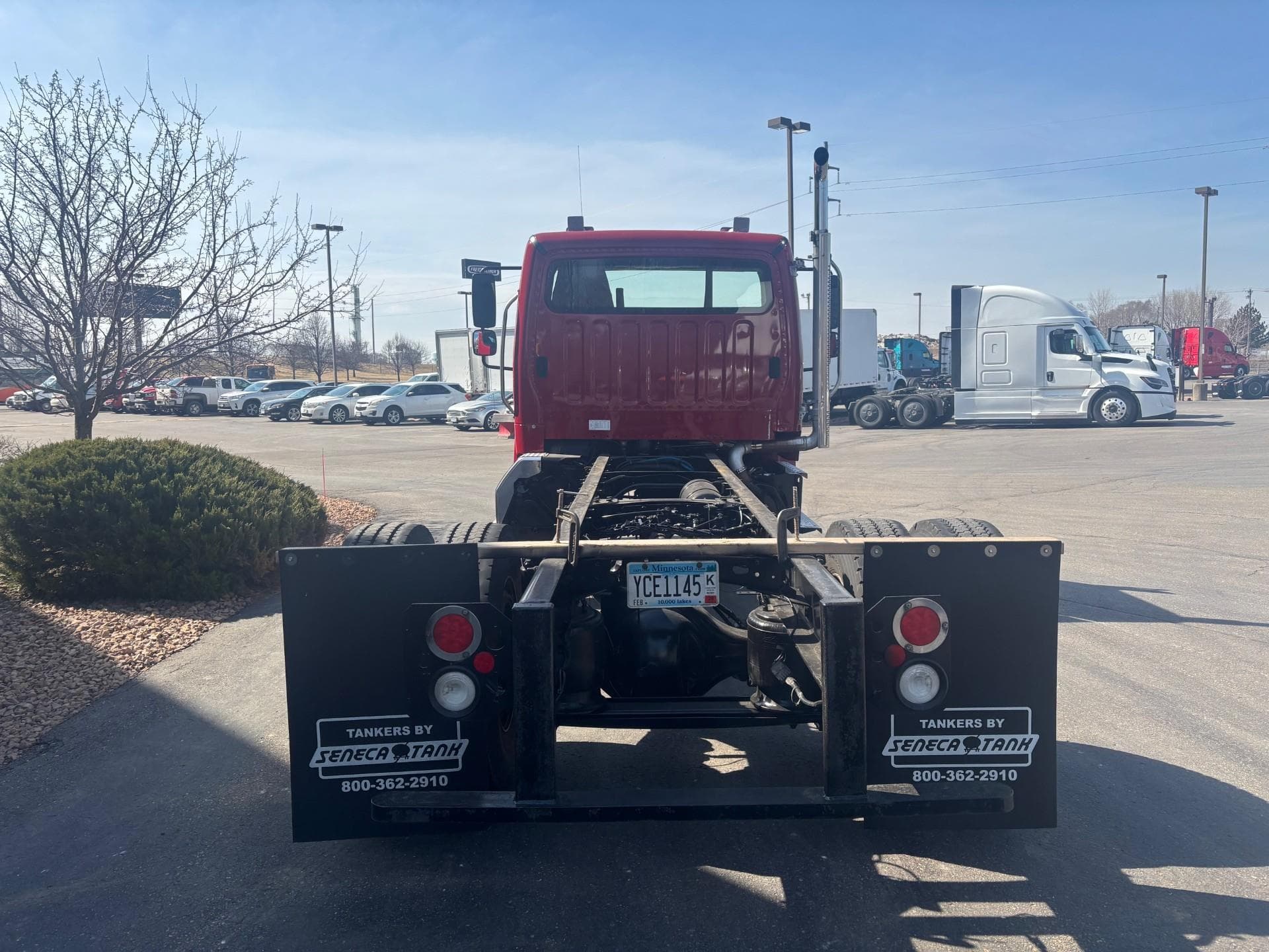 2024 Freightliner M2 106 — photo 3