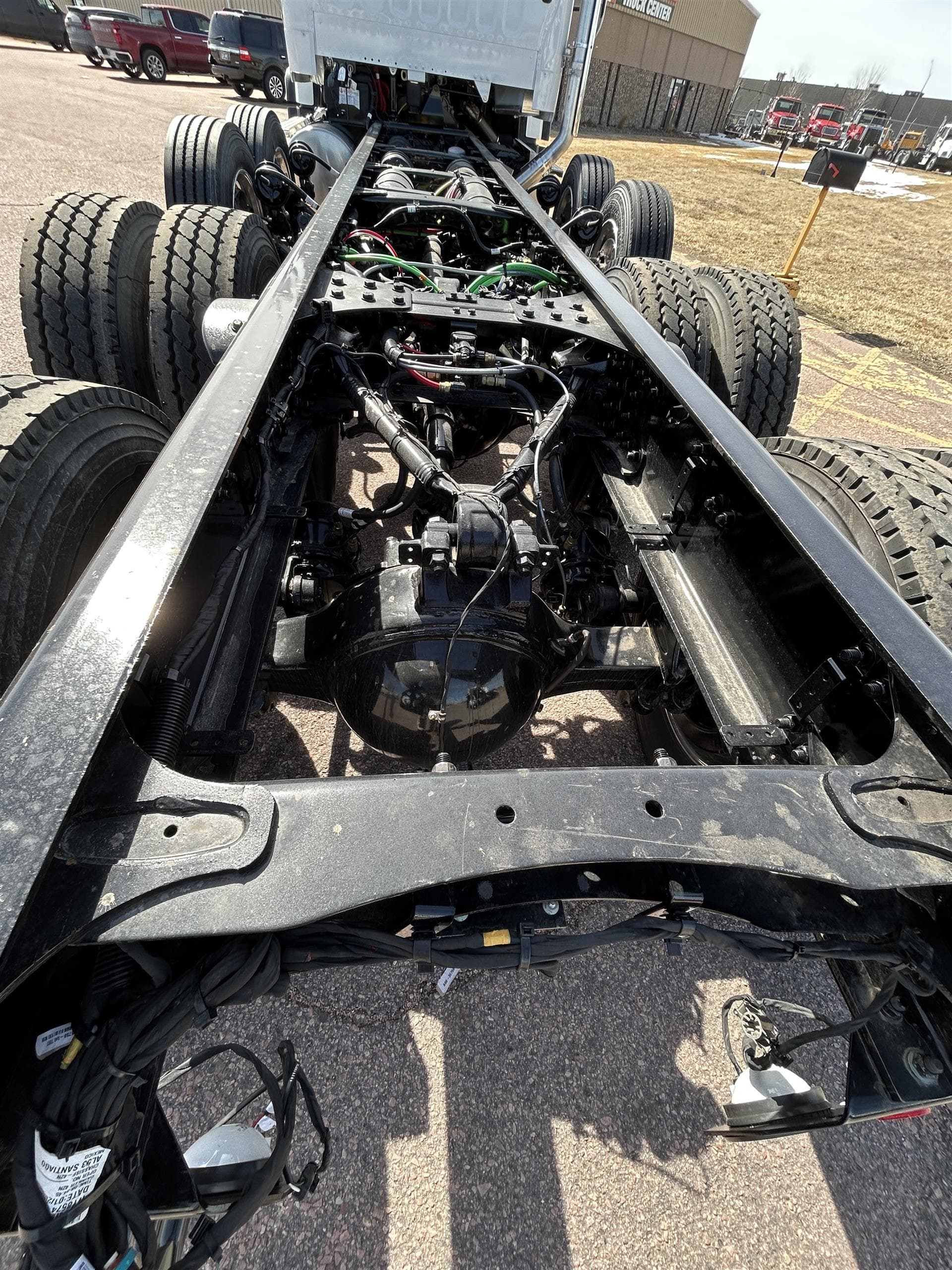 2027 Freightliner 114SD — photo 7