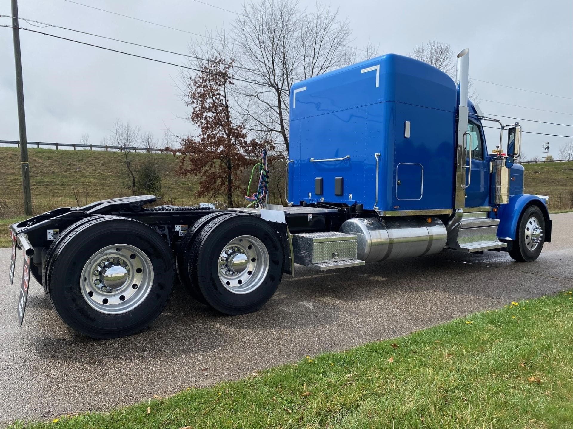 2025 Peterbilt 589 — photo 5