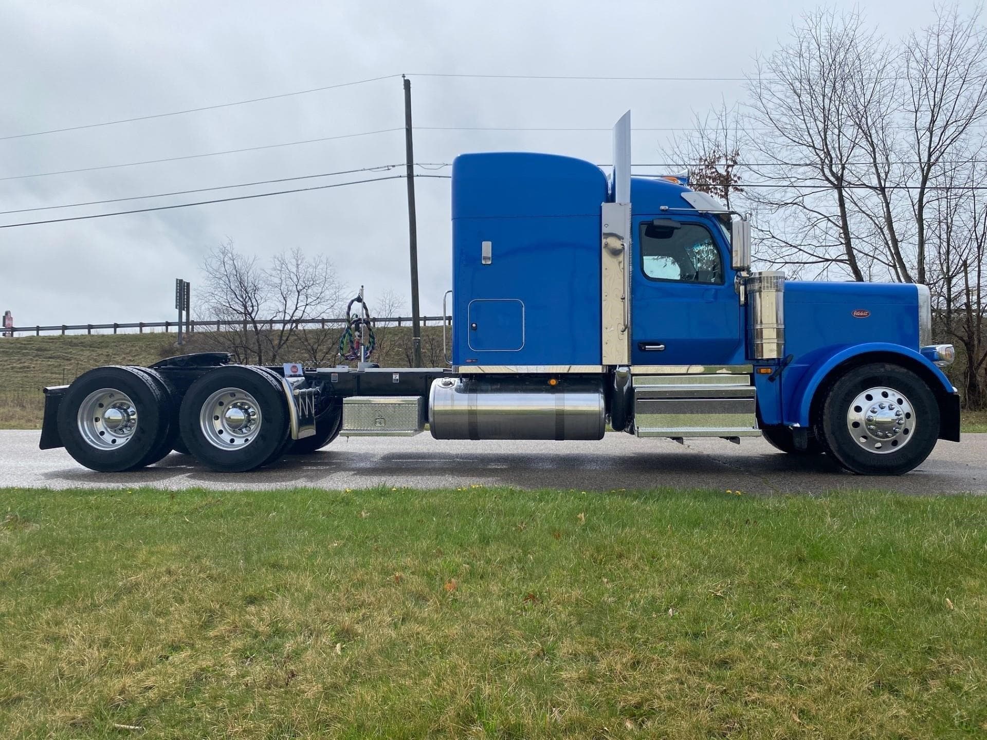 2025 Peterbilt 589 — photo 6