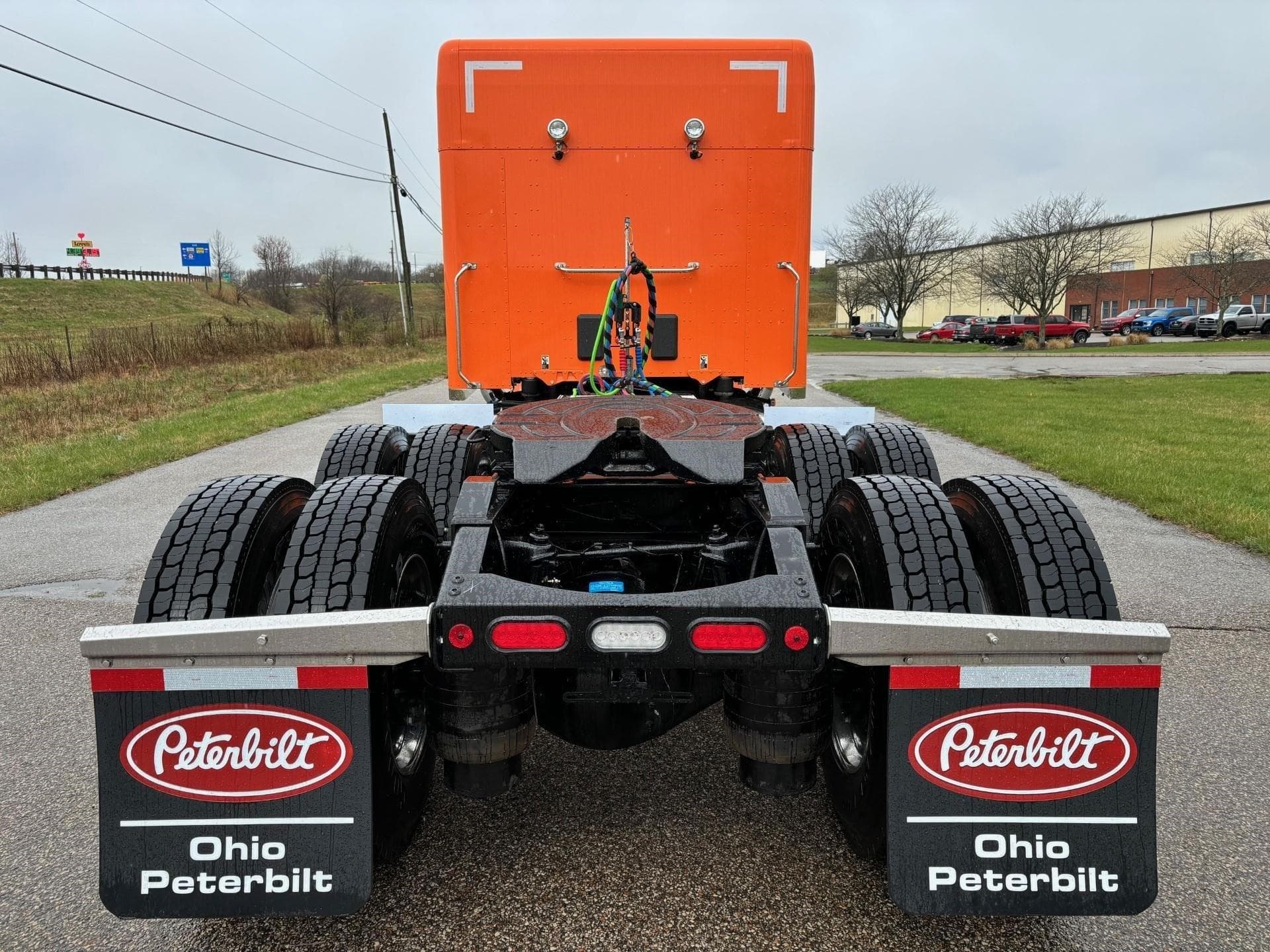 2025 Peterbilt 589 — photo 4