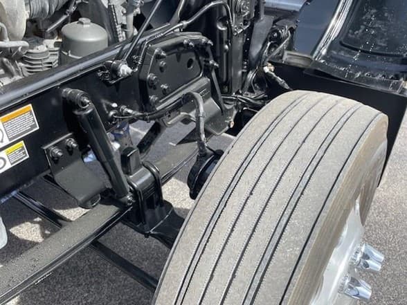 2022 Peterbilt 389 — photo 10