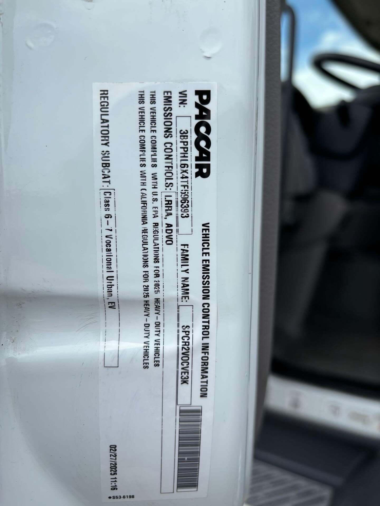 2026 Peterbilt 220EV — photo 9