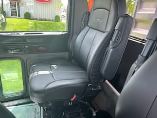 2023 Peterbilt 389 — photo 19