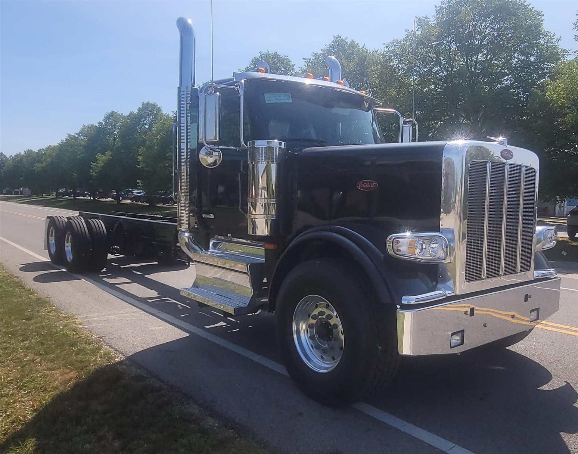2025 Peterbilt 589 — photo 5