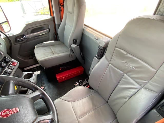 2019 Kenworth T880 — photo 11