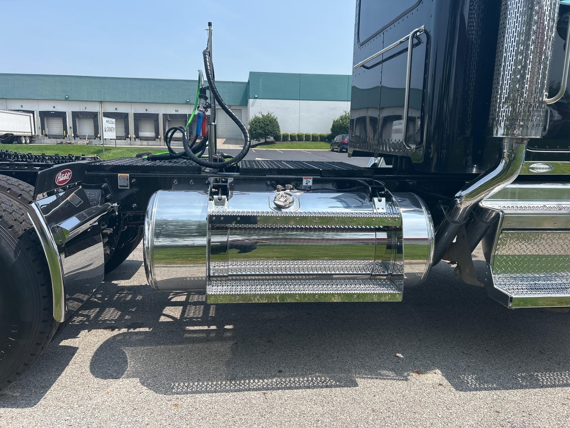 2023 Peterbilt 389 — photo 5