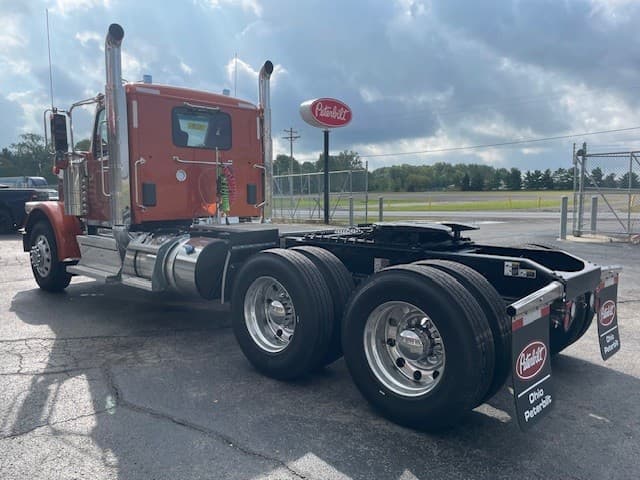 2026 Peterbilt 589 — photo 4