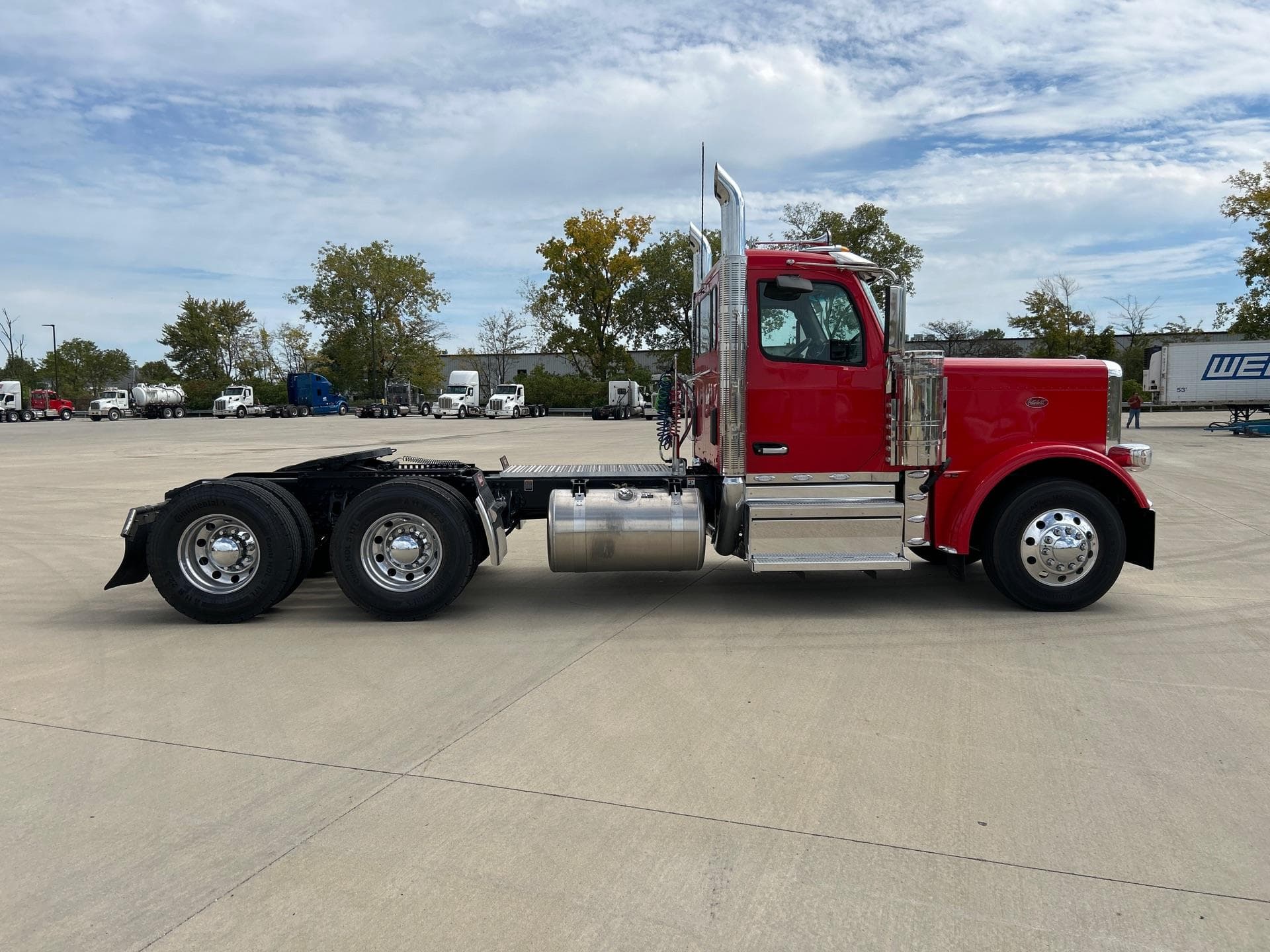 2026 Peterbilt 589 — photo 4