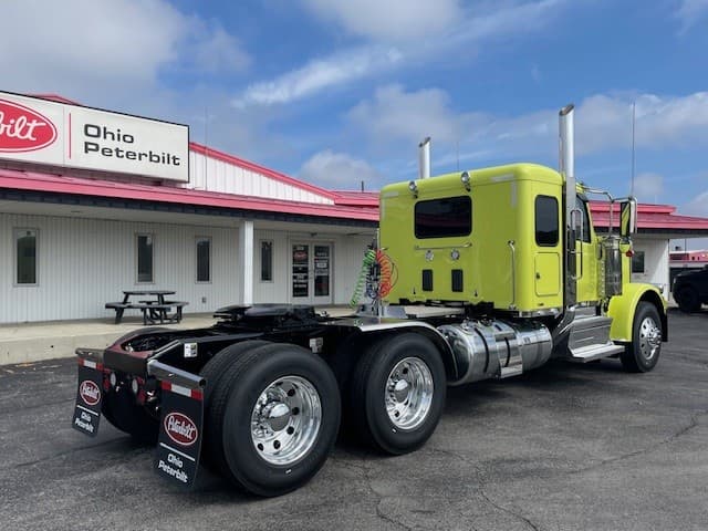 2026 Peterbilt 589 — photo 4