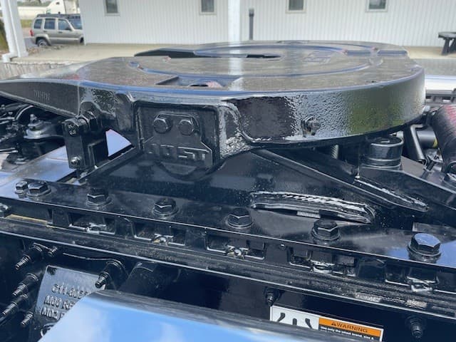 2026 Peterbilt 589 — photo 8