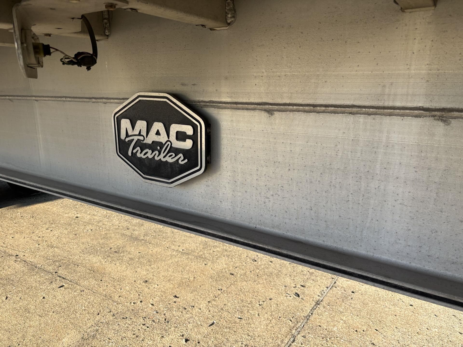 2023 MAC Trailer — photo 13