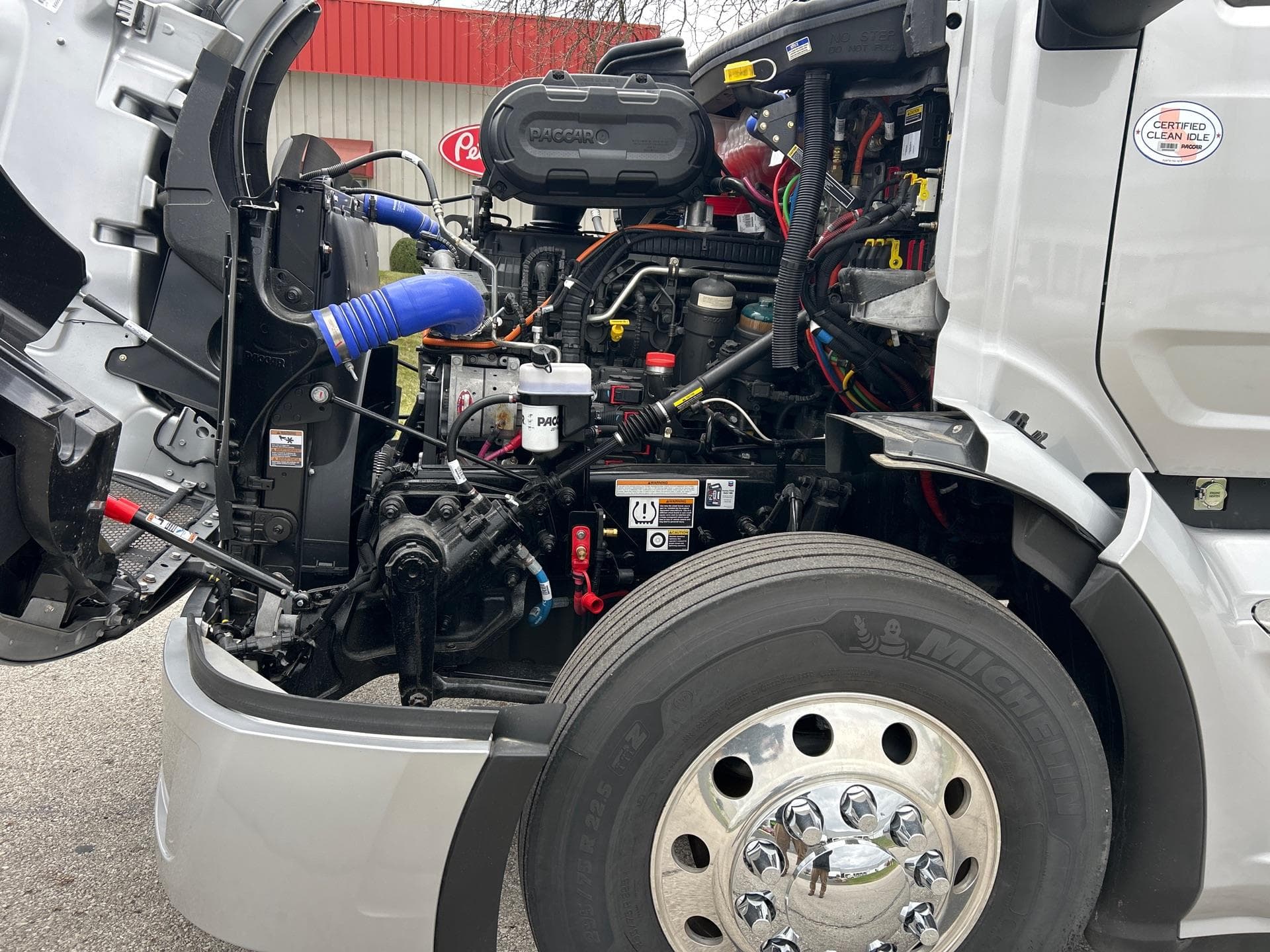 2026 Peterbilt 579 — photo 8