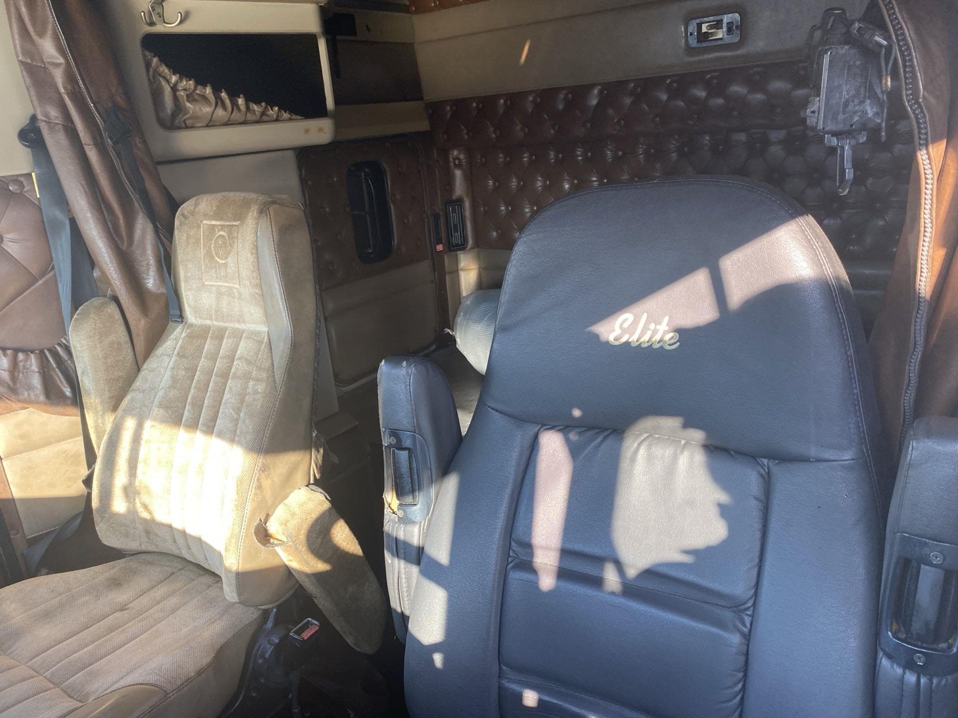 2000 Kenworth W900 — photo 10