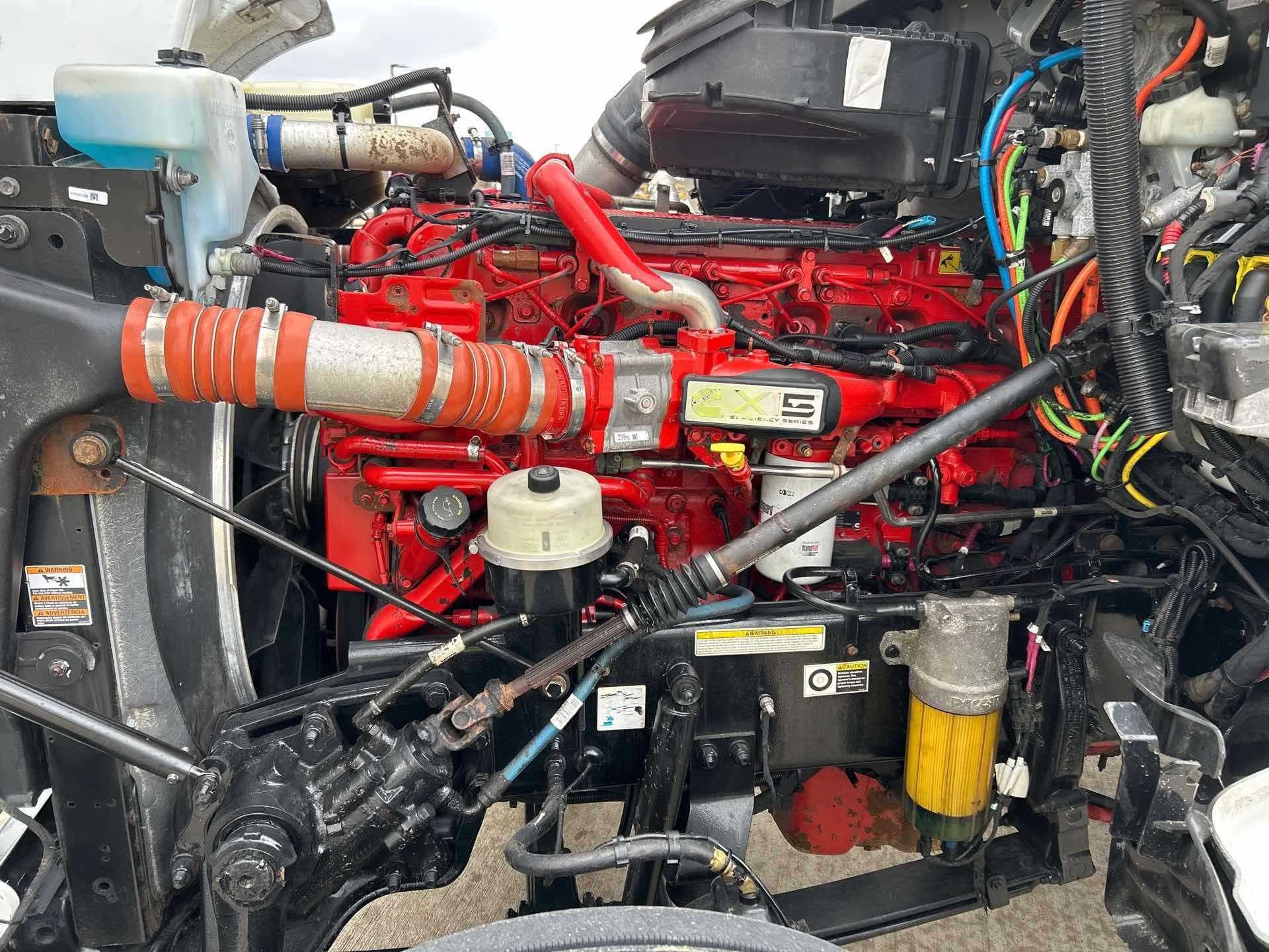 2019 Peterbilt 567 — photo 6
