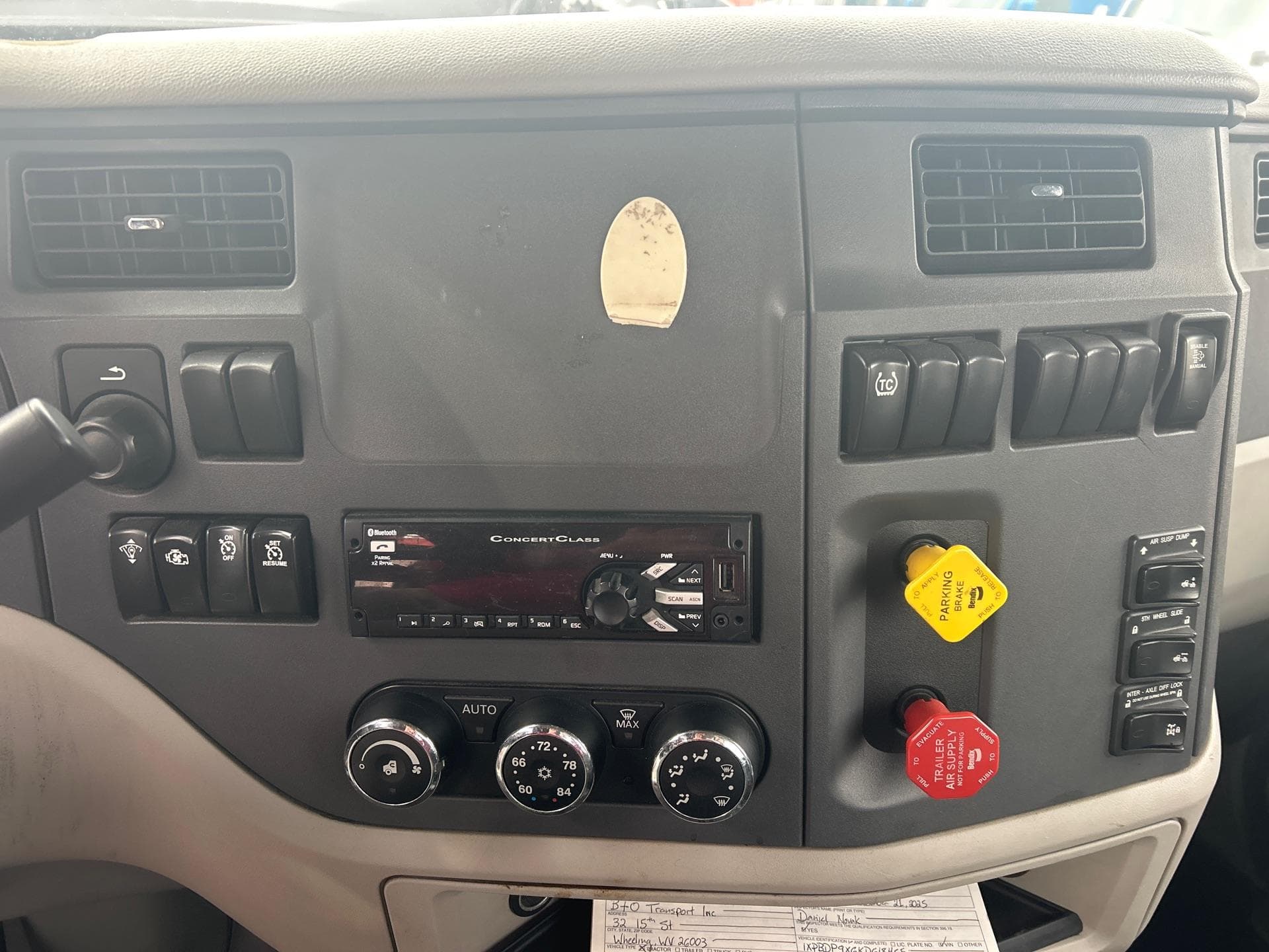 2019 Peterbilt 579 — photo 13