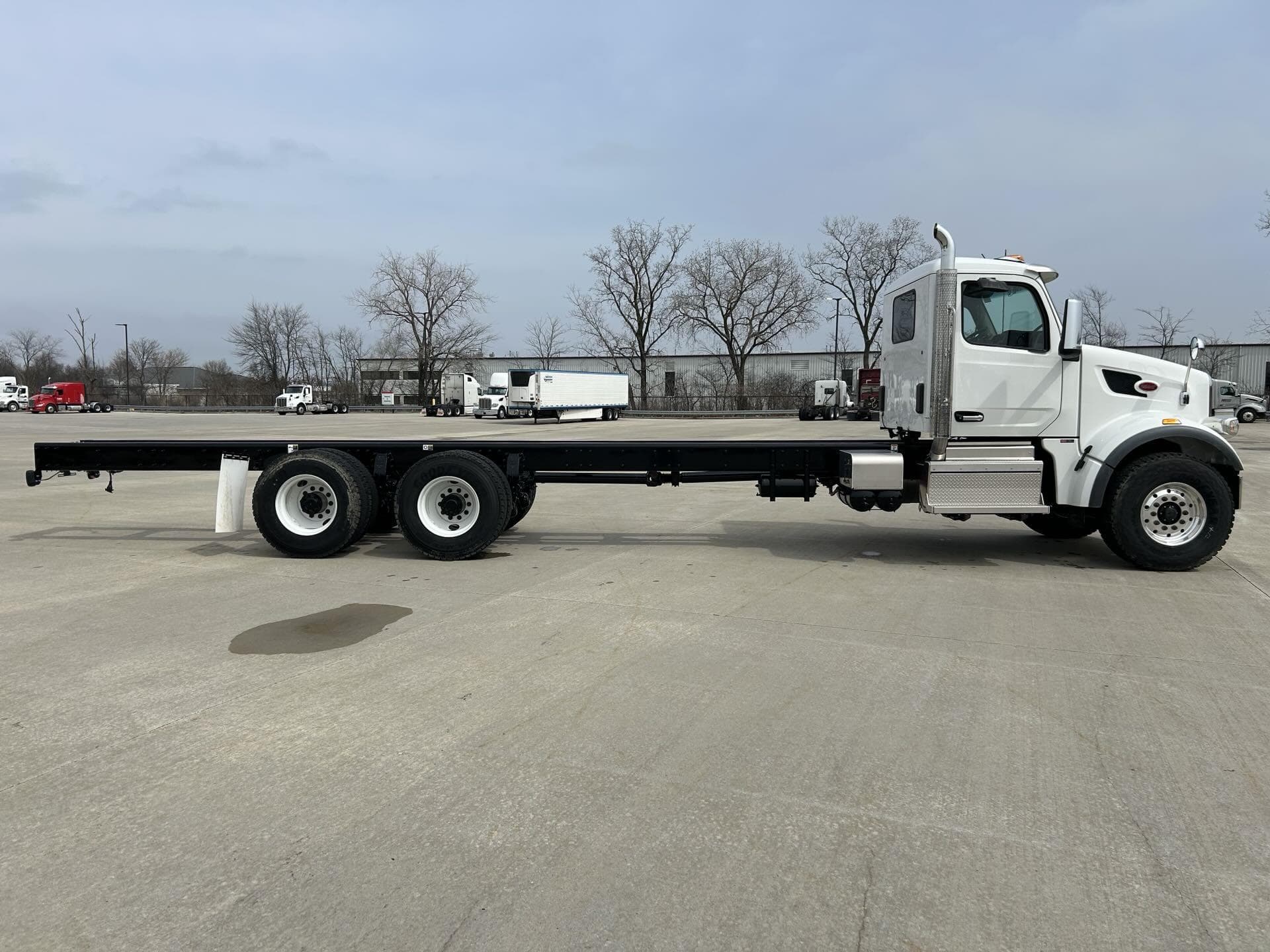 2024 Peterbilt 567 — photo 3