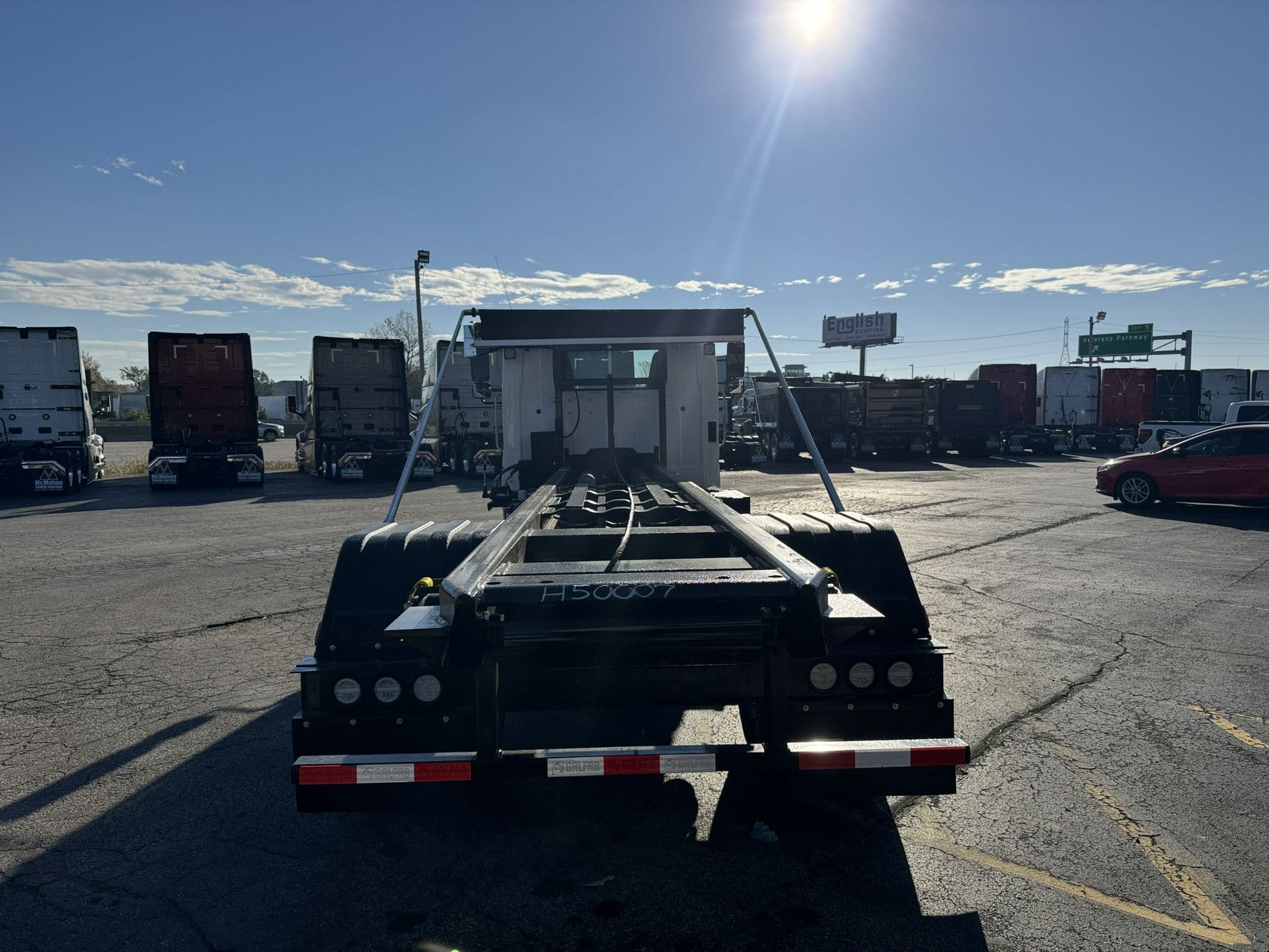 2026 Hino L7 — photo 3