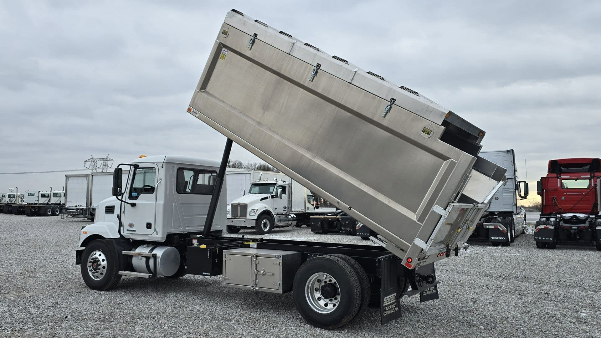 2026 Mack MD — photo 5