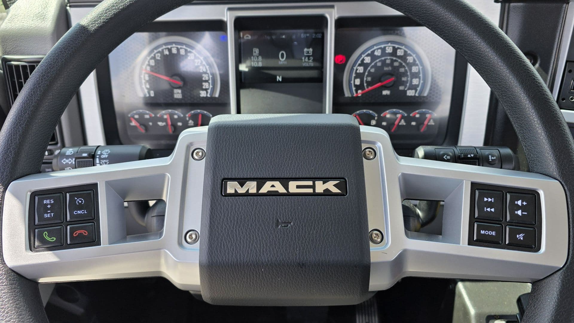 2026 Mack MD — photo 12