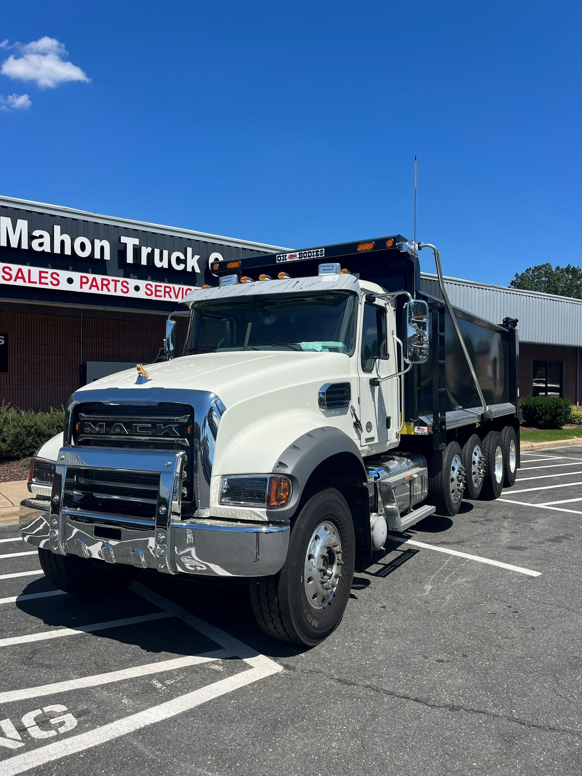 2026 Mack Granite — photo 2