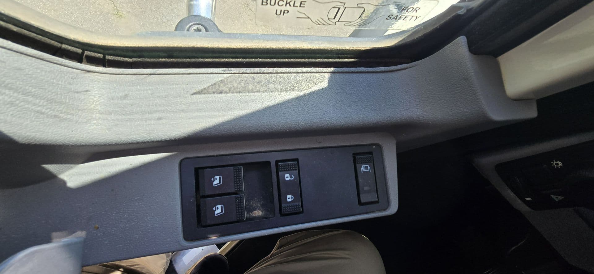 2023 Mack Granite — photo 15