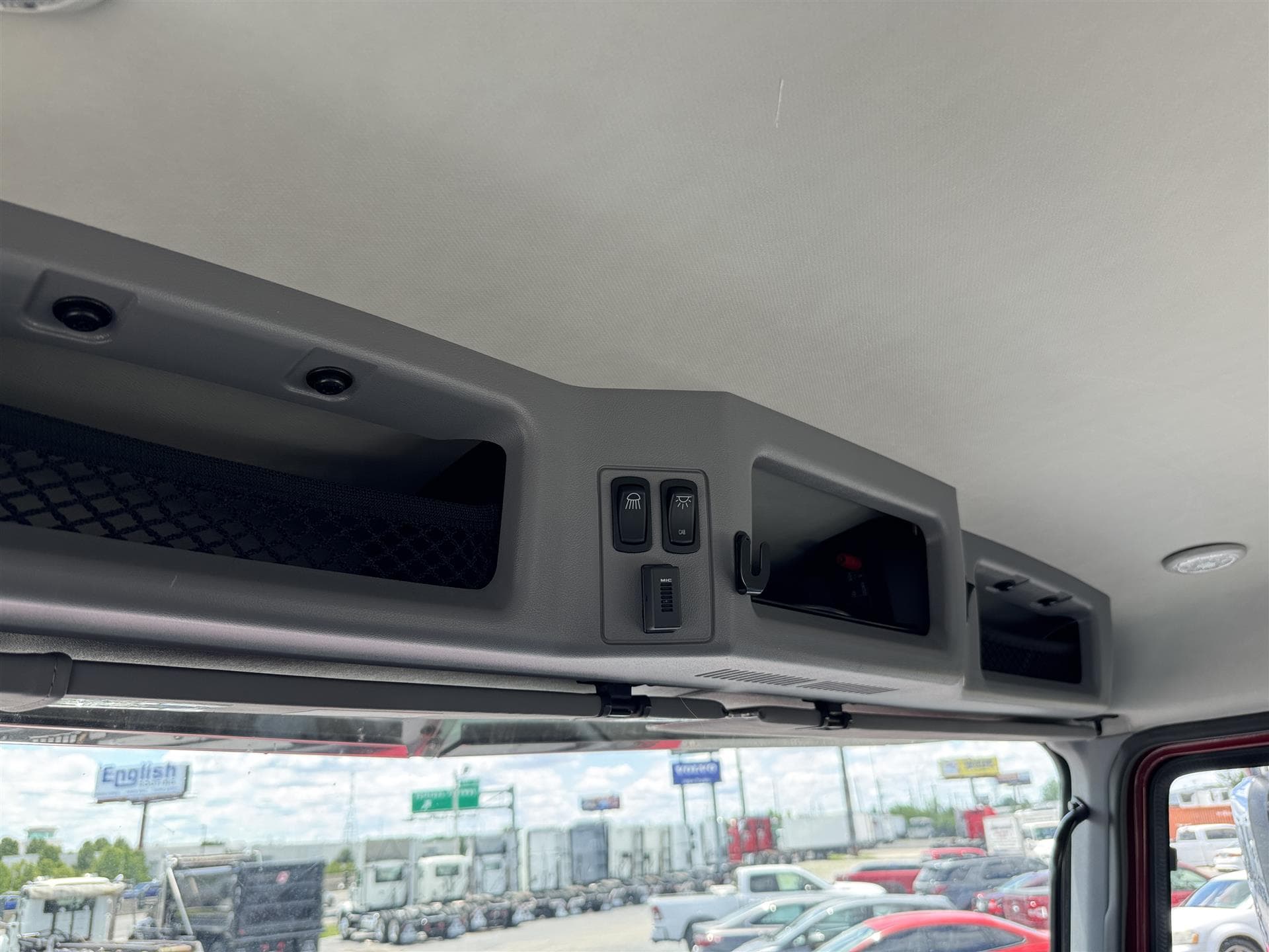 2026 Mack Pinnacle — photo 11