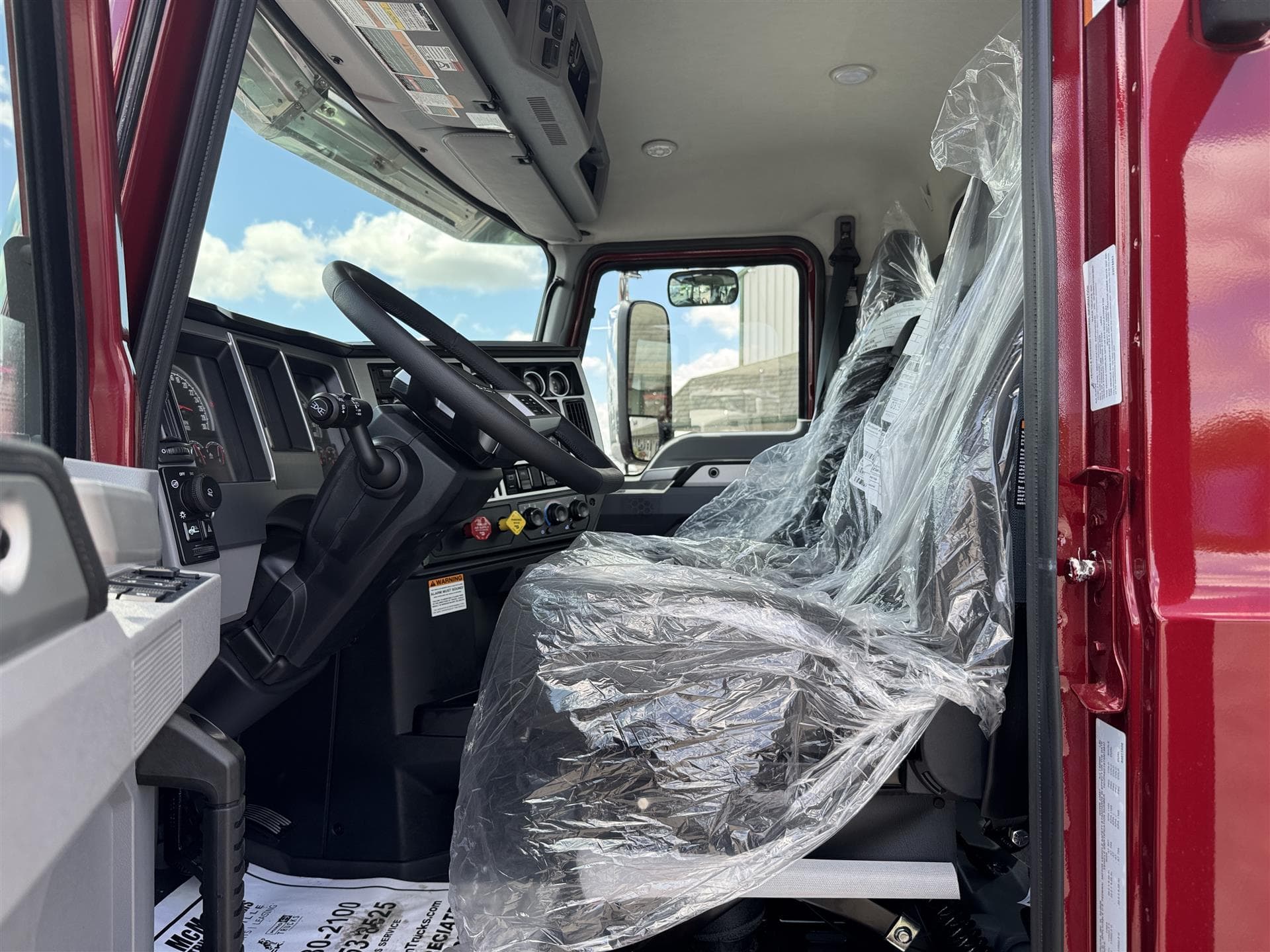 2026 Mack Pinnacle — photo 7