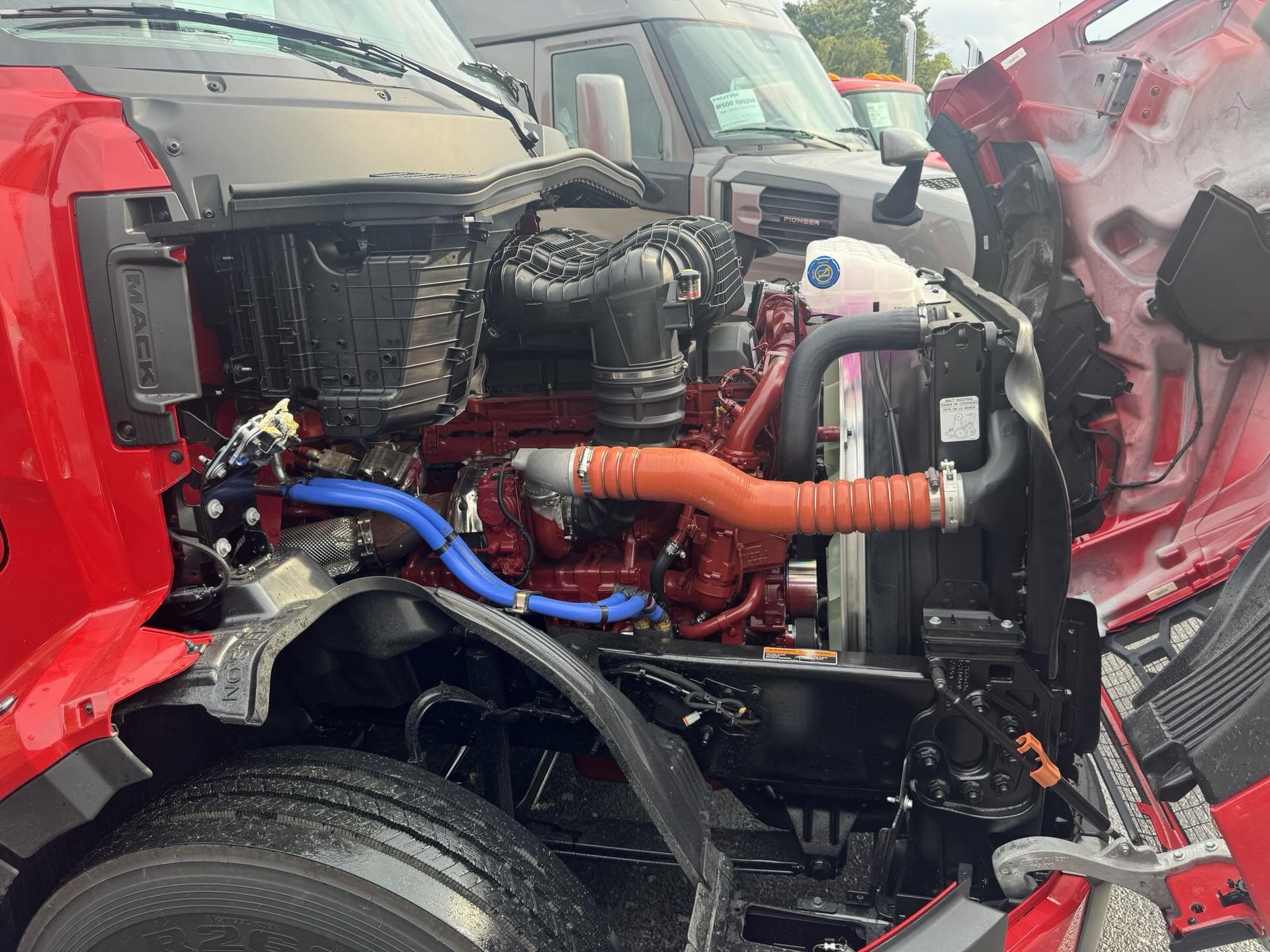 2026 Mack Pioneer — photo 24