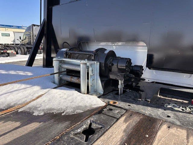 2025 Mack — photo 13