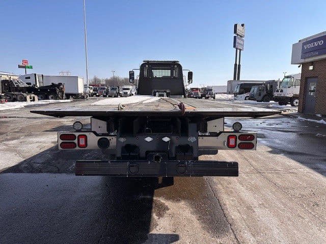 2025 Mack — photo 6