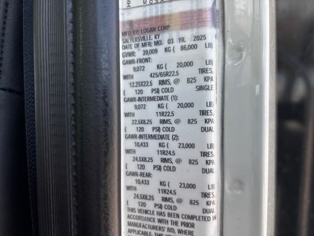 2025 Mack Granite — photo 8