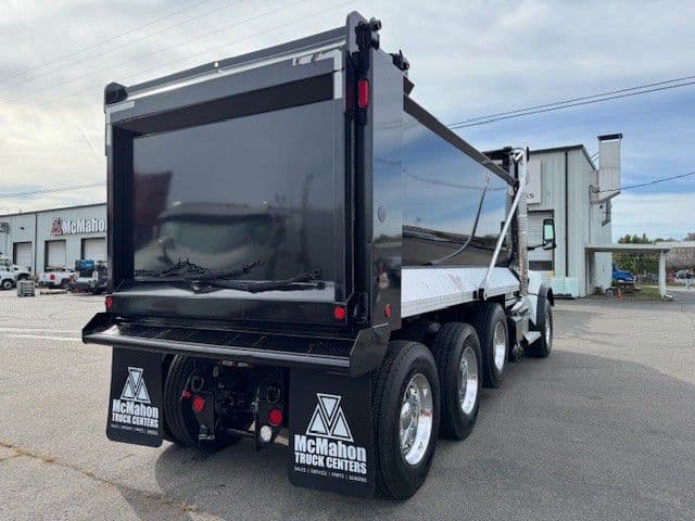 2025 Kenworth T880 — photo 6